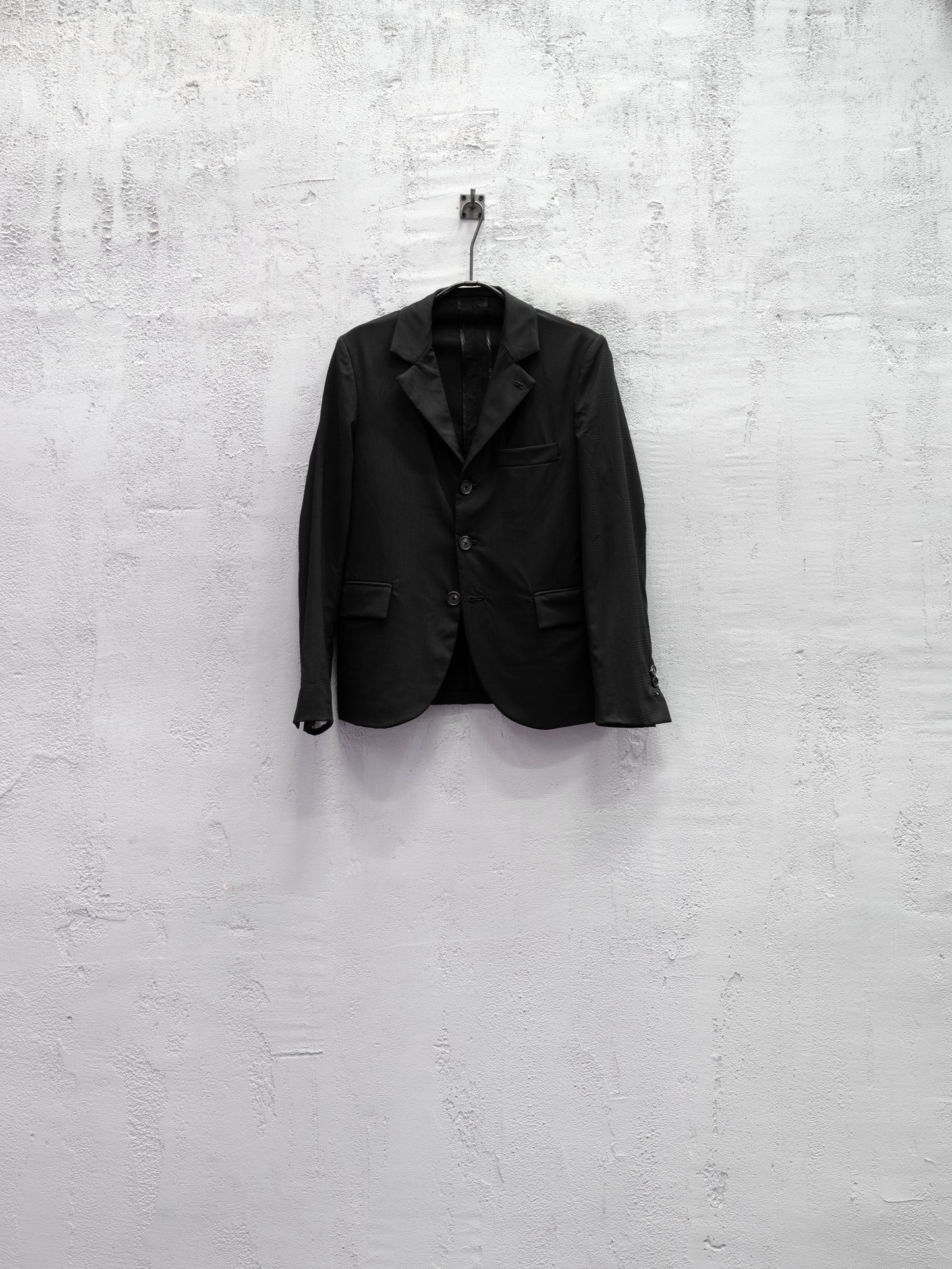 Geoffrey B. Small Women's Classic Jacket in Biella Superlight Tropical Wool Plaid