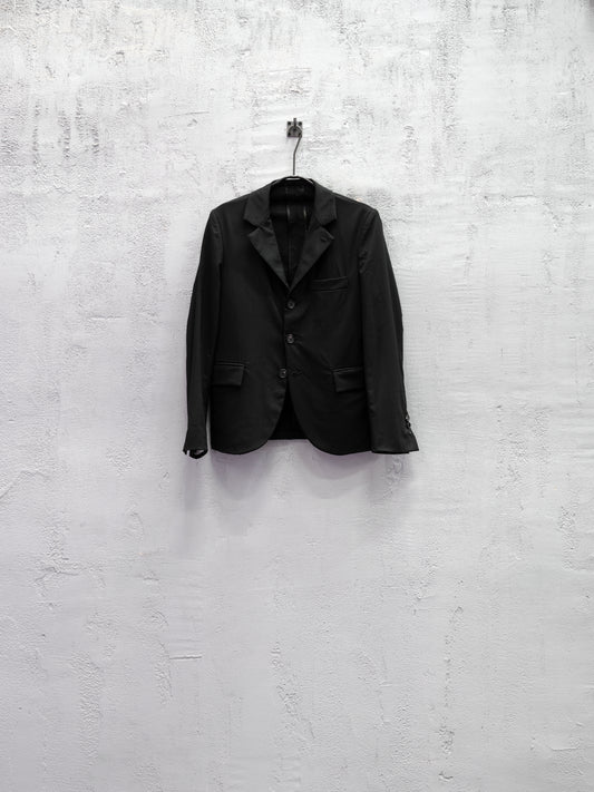 Geoffrey B. Small Women's Classic Jacket in Biella Superlight Tropical Wool Plaid