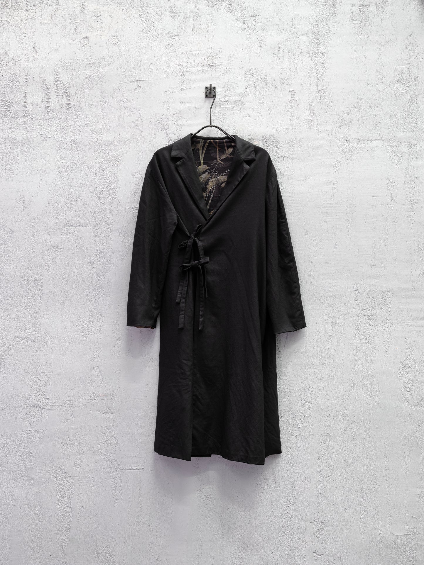 Geoffrey B. Small Women's Kimono Style Wrap Jacket in Biella Houndstooth Wool