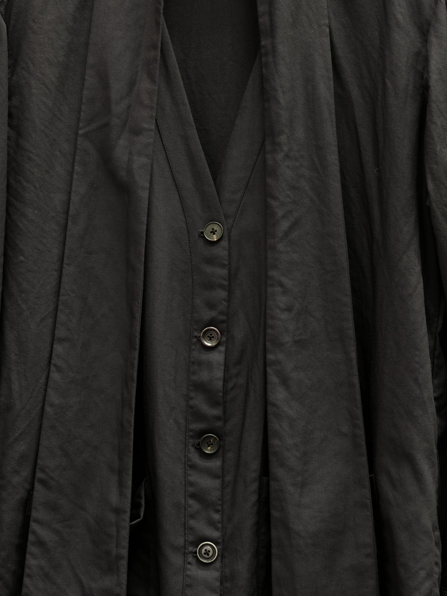 Geoffrey B. Small Women's V-Neck Shirt Jacket and Scarf in Piacenza 1733 Alashan Breath Cashmere