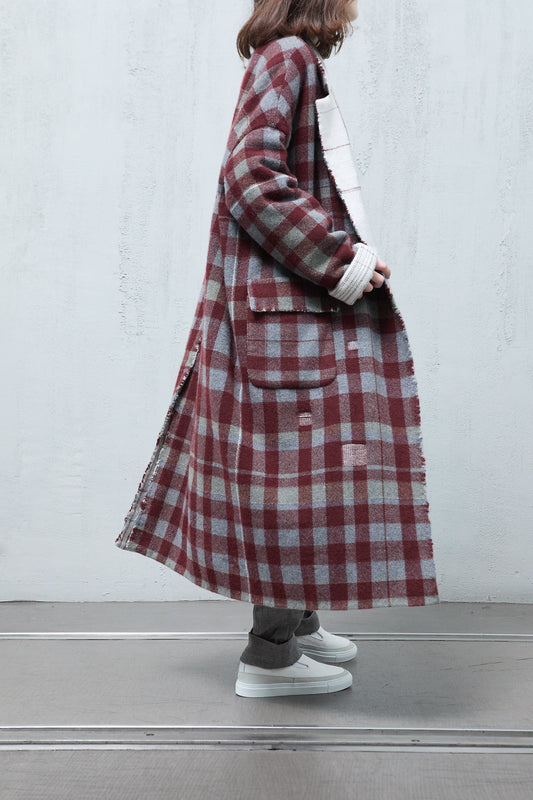 Amy Revier L.Coat: Awakened By The Cold, A Light Snow Falls