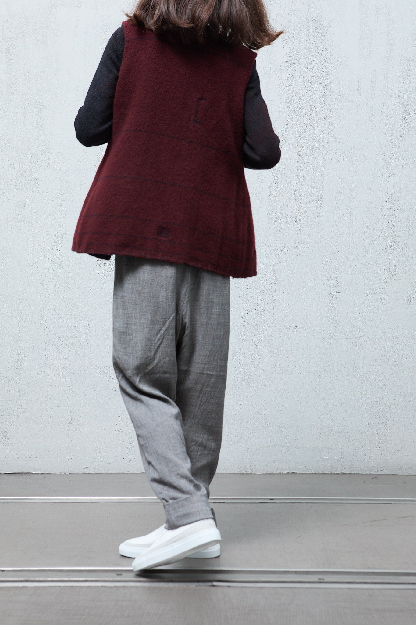 Amy Revier Gilet: Midautumn, The Mountains Are Crimson