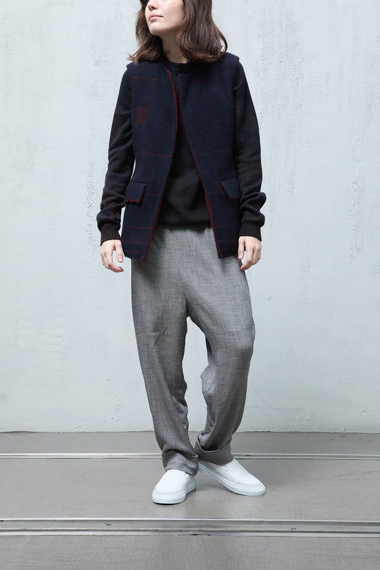 Amy Revier Gilet: Midautumn, The Mountains Are Crimson