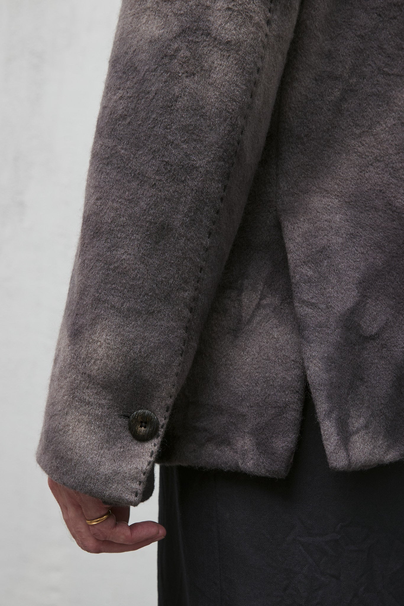 Geoffrey B. Small Men's Relaxed Fit Jacket in Piacenza Alashan 3 Ply Cashmere