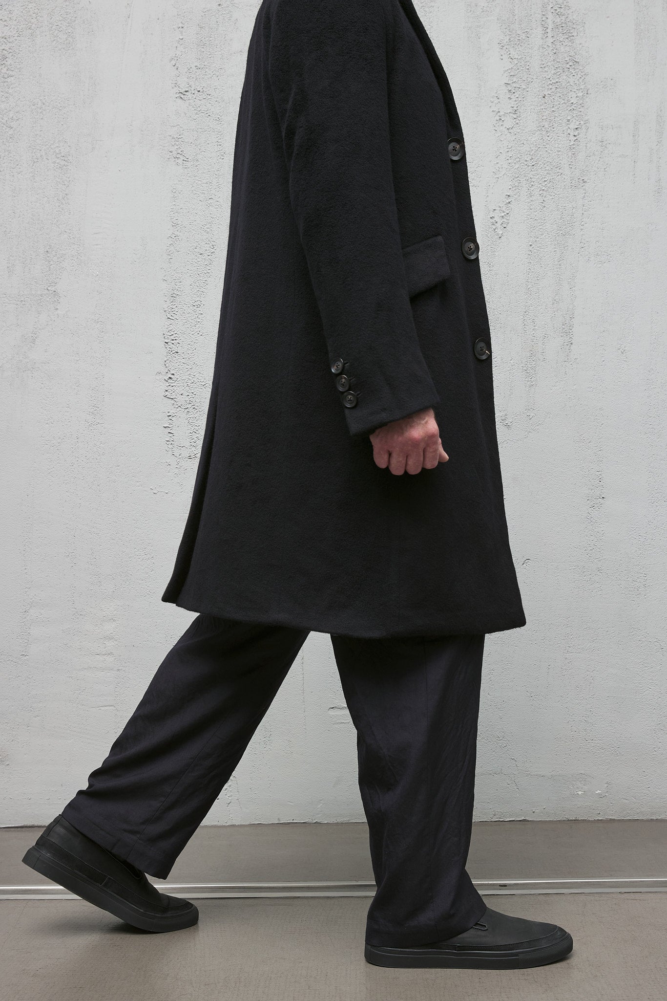 Geoffrey B. Small Men's Long Coat in Piacenza  3-Ply Alashan Cashmere superlux