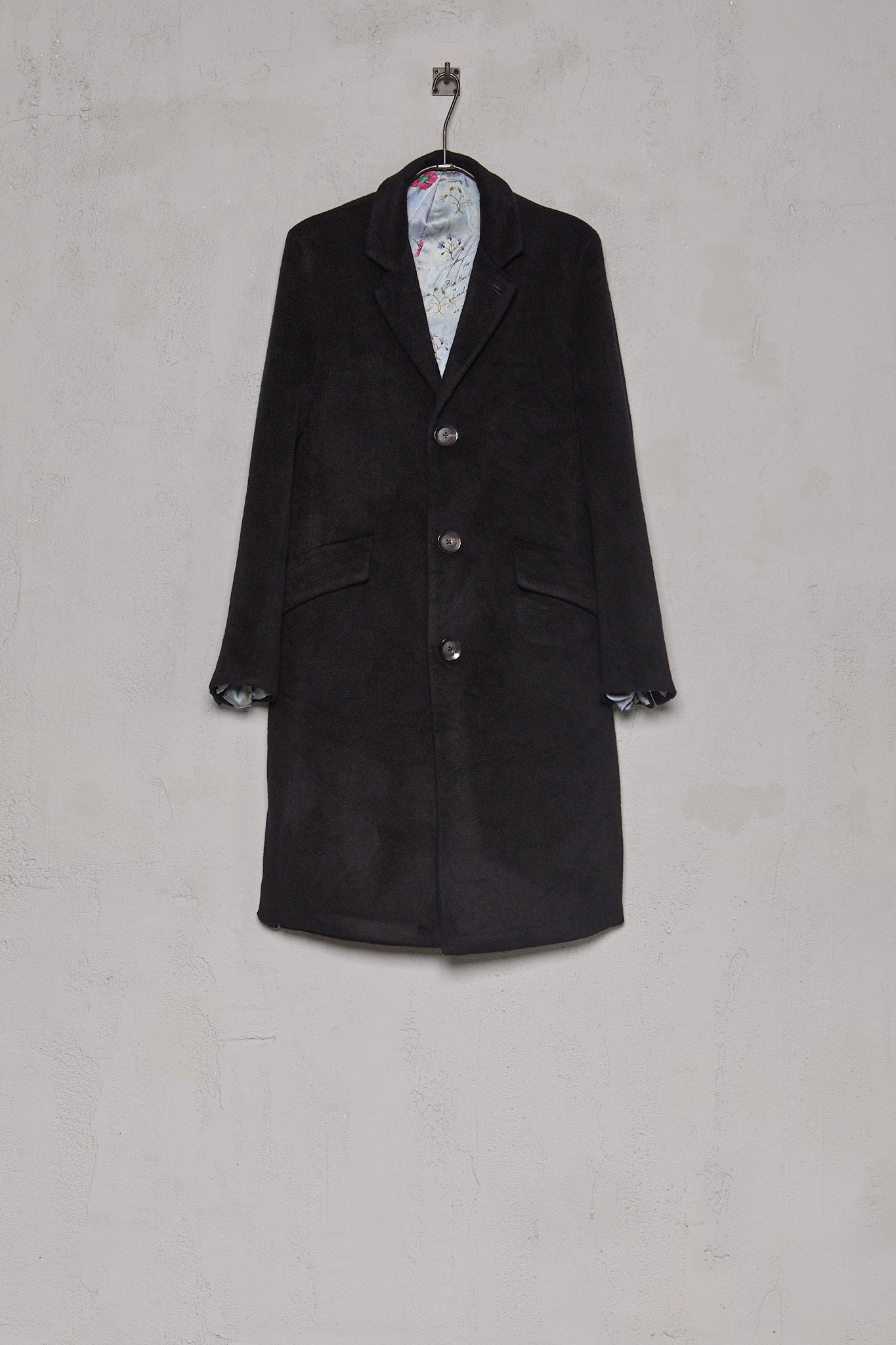 Geoffrey B. Small Men's Long Coat in Piacenza  3-Ply Alashan Cashmere superlux