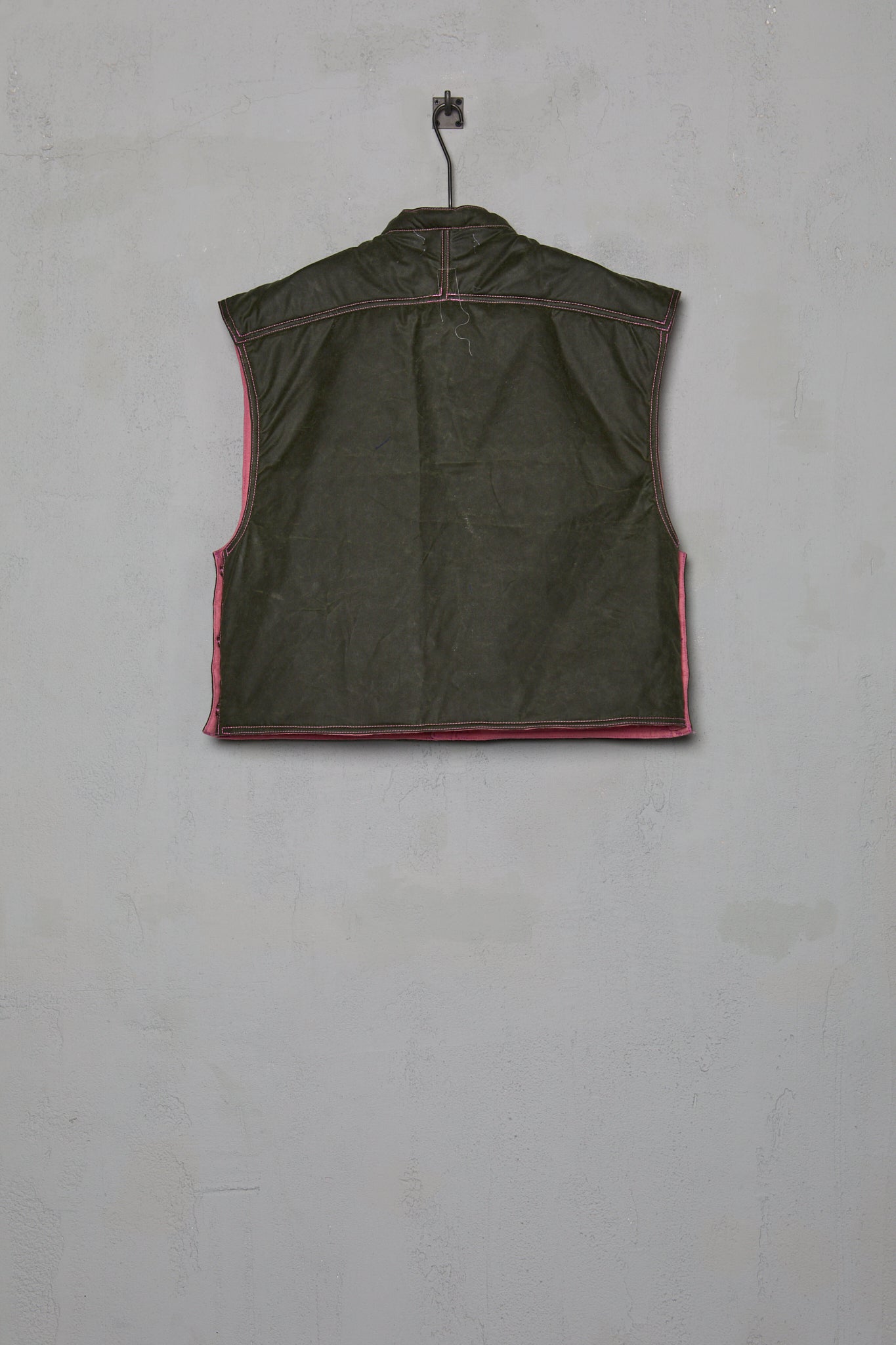 Anecho Womens Stand Collar Puffy Vest in Green Wax