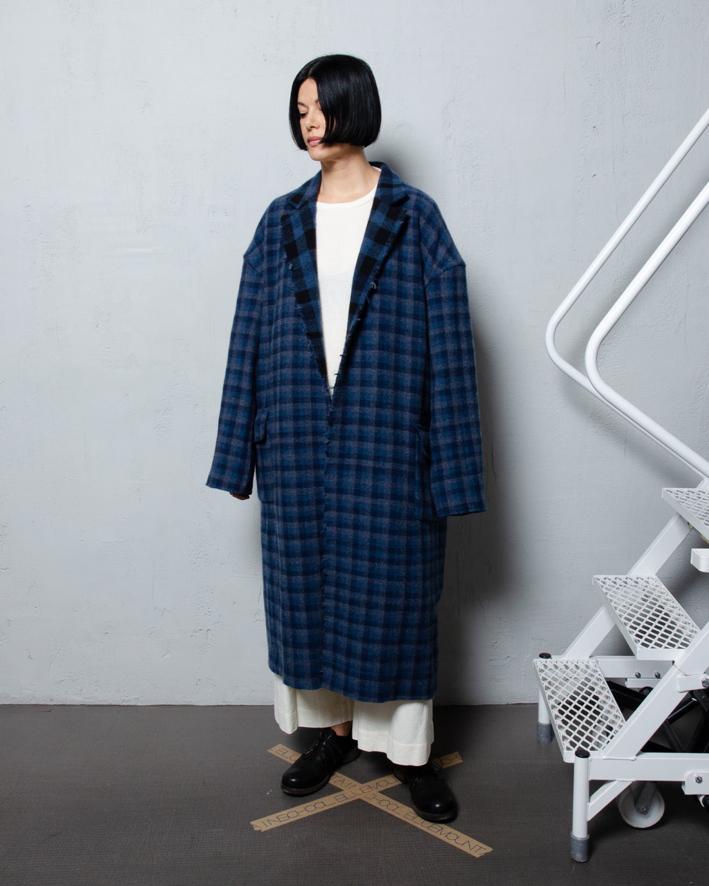 Haunui Wool Wrap Coat For Walking
