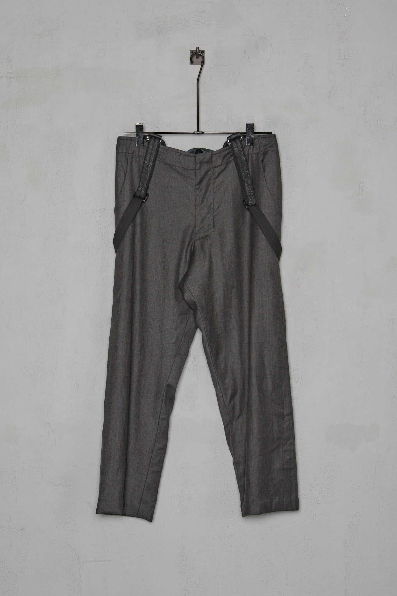 Geoffrey B. Small Men's Suit in Hand-Dyed Dark Marzotto Vintage 6426 Wool