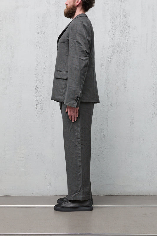 Geoffrey B. Small Men's Suit in Hand-Dyed Dark Marzotto Vintage 6426 Wool