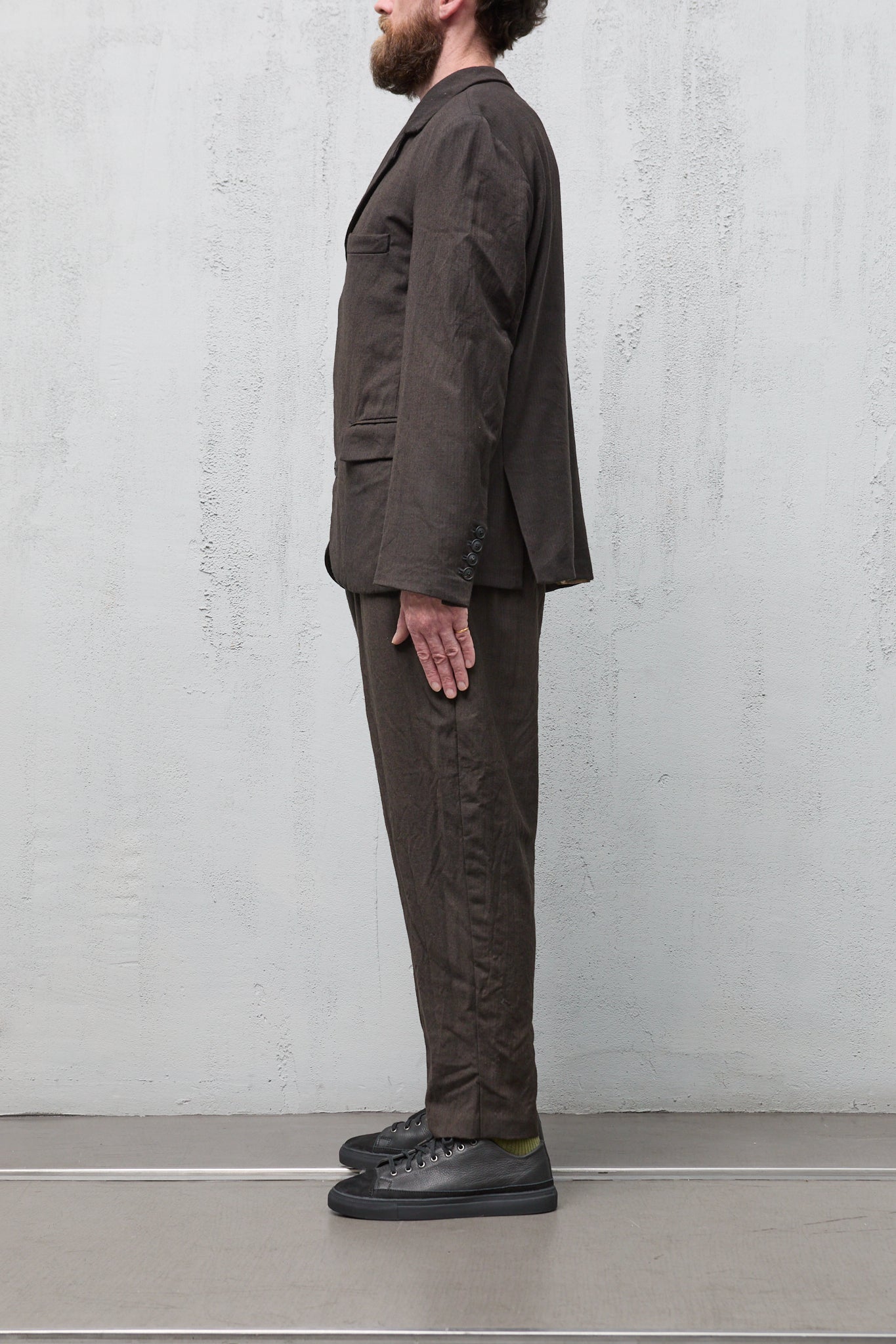 Geoffrey B. Small Men's Suit in Marzotto Vin 6419 'Woolmaster' Virgin Wool