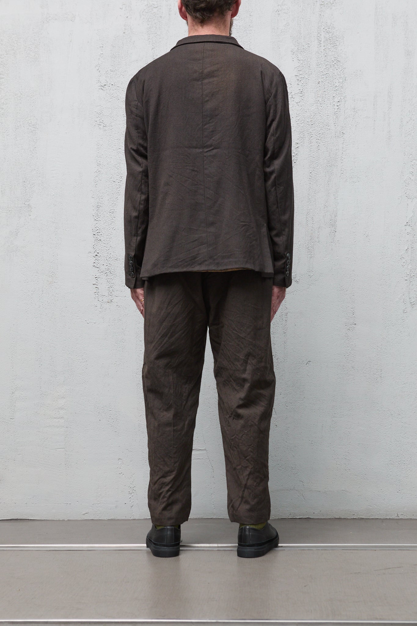 Geoffrey B. Small Men's Suit in Marzotto Vin 6419 'Woolmaster' Virgin Wool