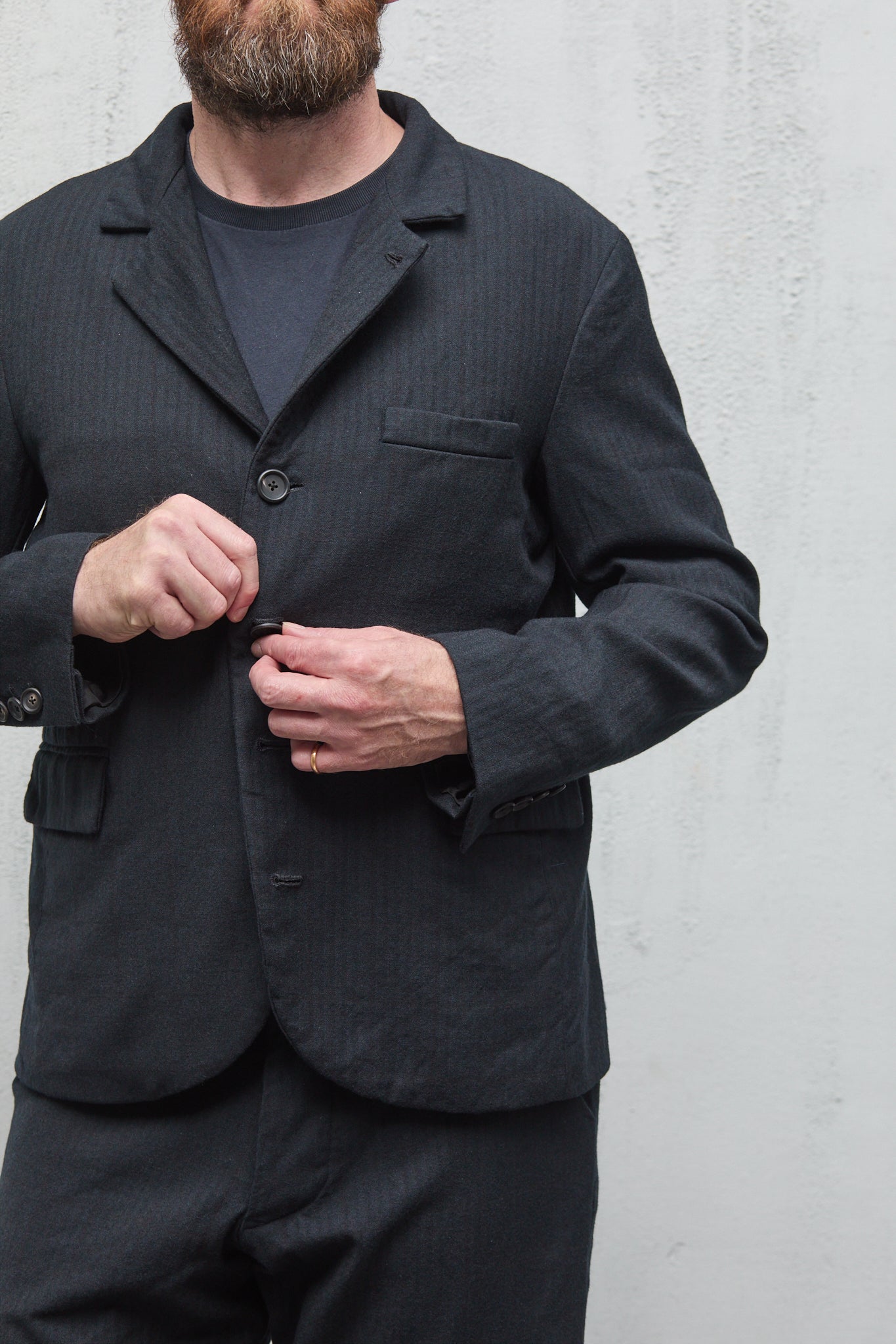 Geoffrey B. Small Men's Suit in Hand-Dyed Marzotto Vintage 6422 Wool