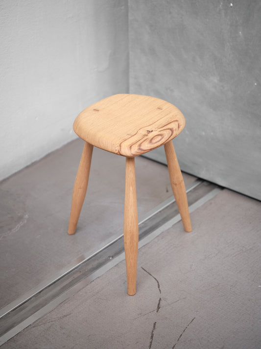 Bobby Mills English Oak Milking Stool