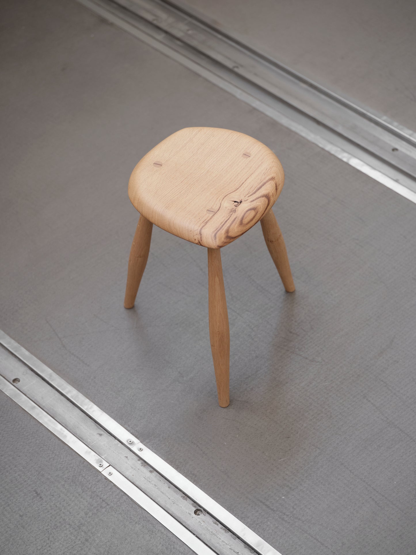 Bobby Mills English Oak Milking Stool