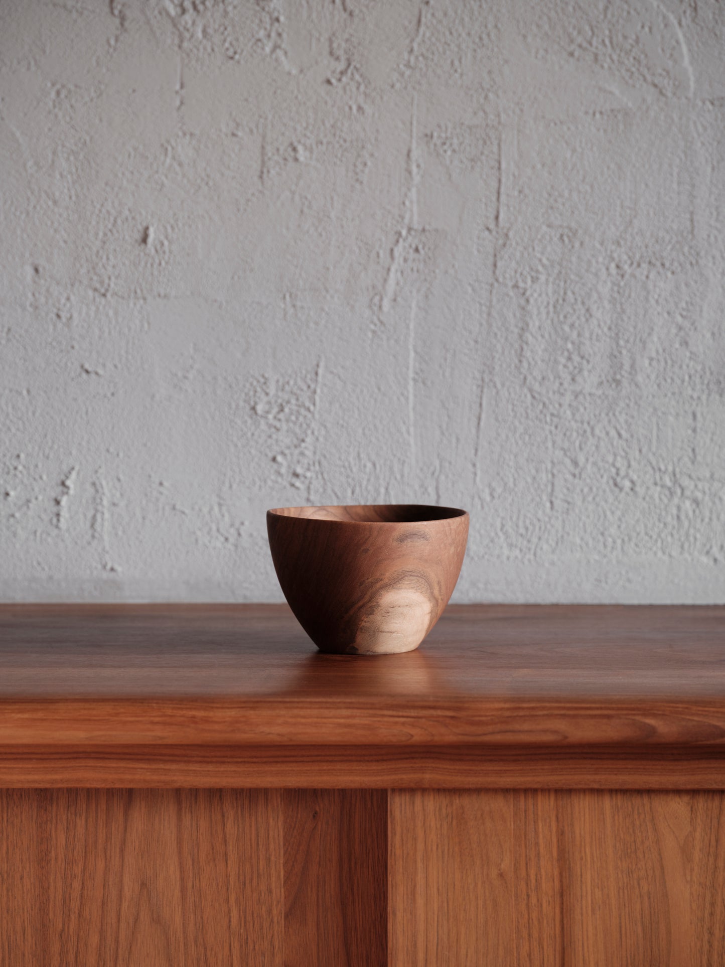 Bobby Mills English Walnut Vessel