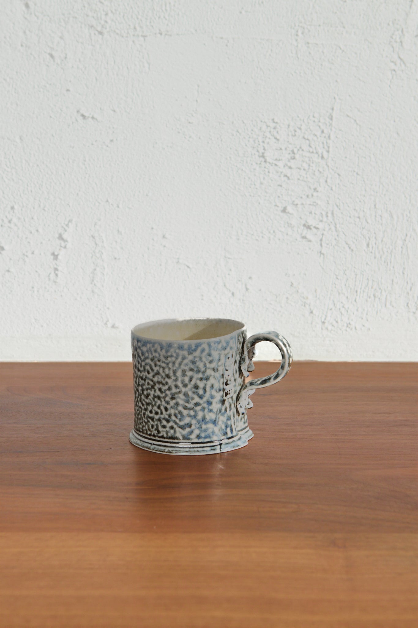 New Steve Harrison X Globe-Trotter Mug Box, Limited Edition Cup 1