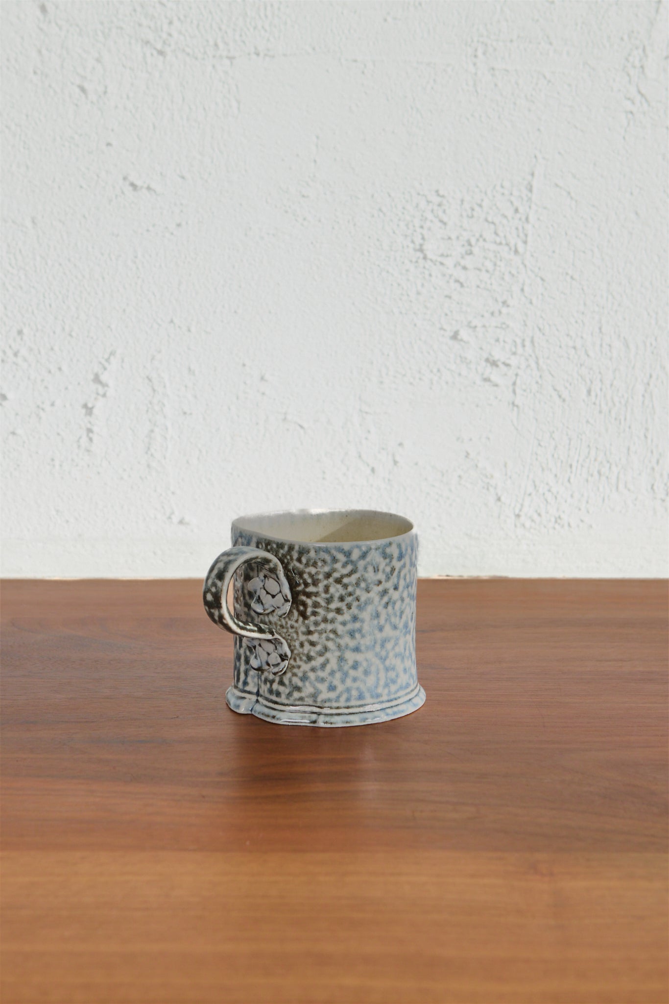 New Steve Harrison X Globe-Trotter Mug Box, Limited Edition Cup 1