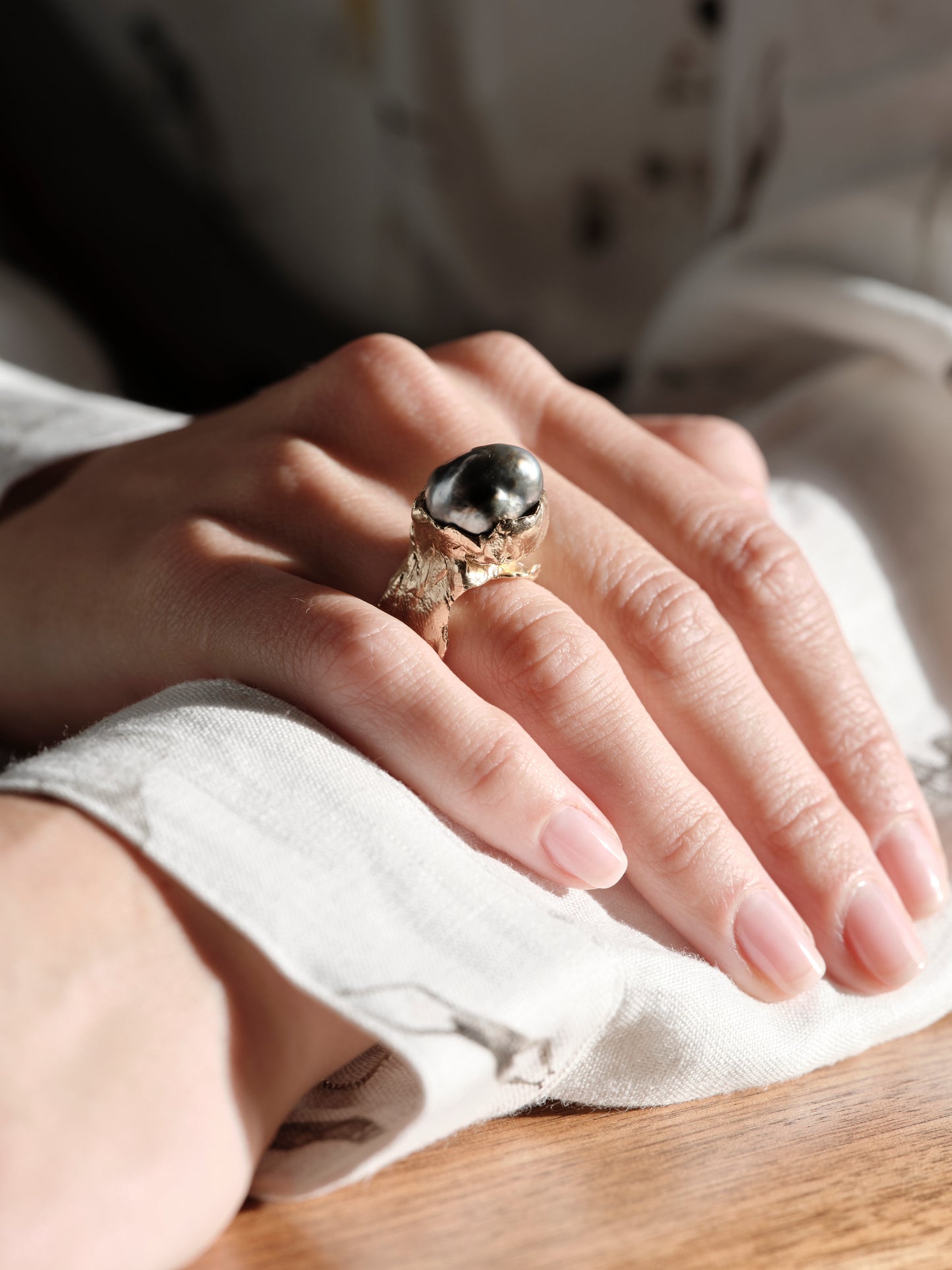Alice Waese Big Hydra Pearl Ring