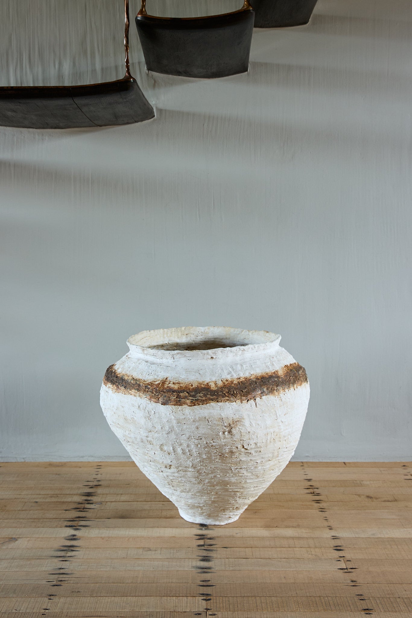 Kazunori Hamana Tsubo: Brown Stripe