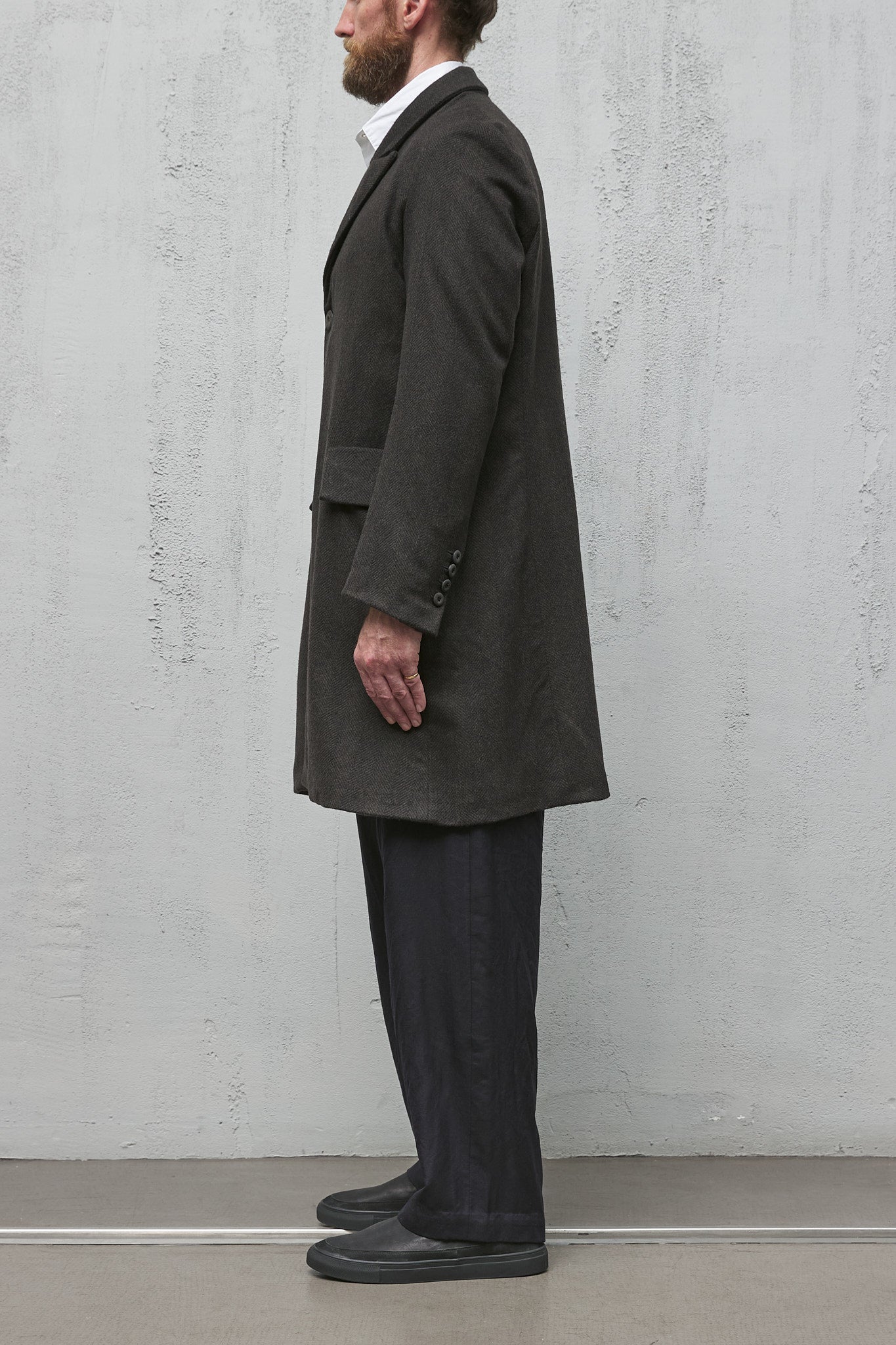 Geoffrey B. Small Men's Single Breasted A Line Coat in Alashan 2 ply Cashmere