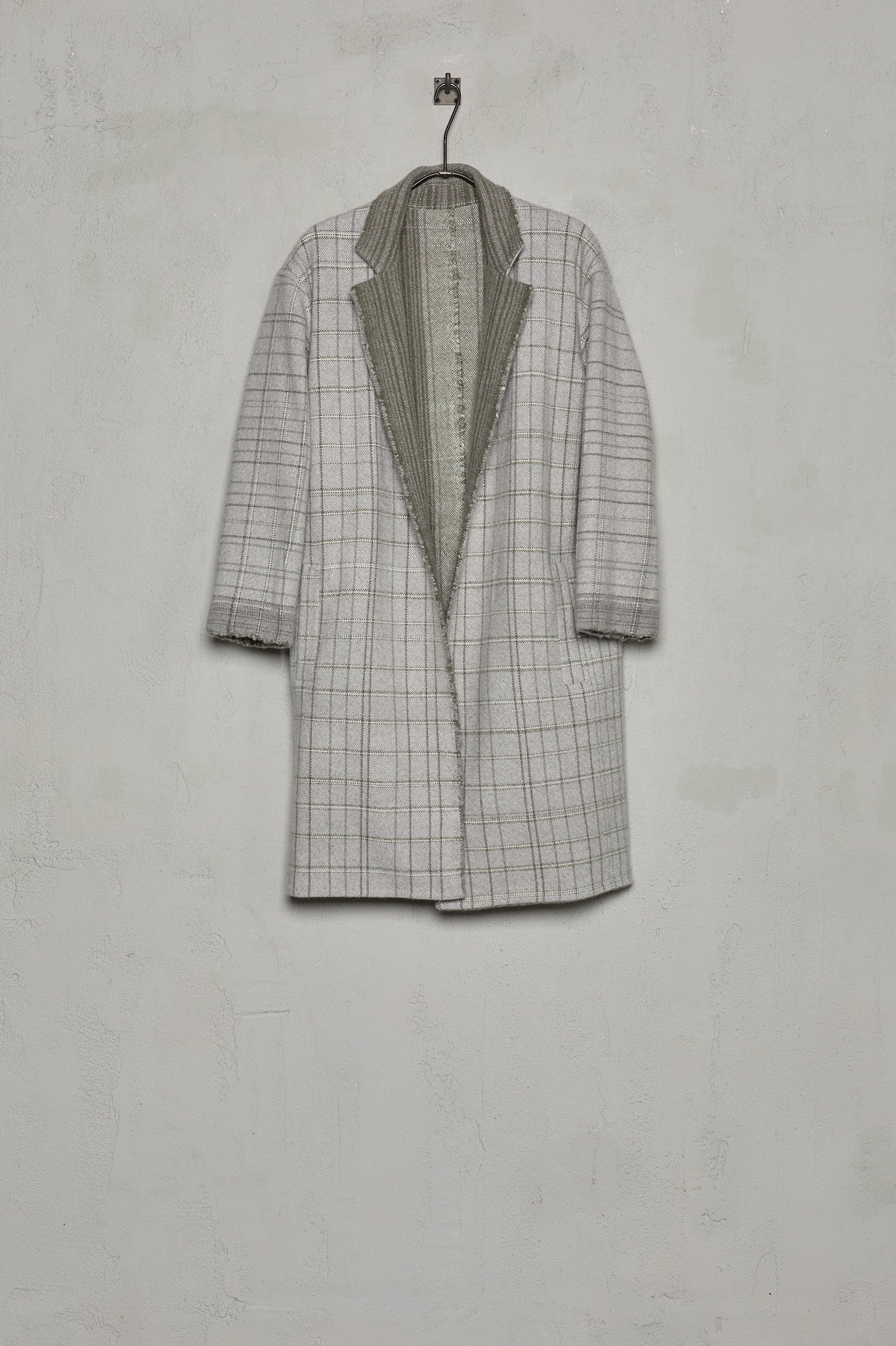 Amy Revier M.Coat: Thinking About People In This Floating World