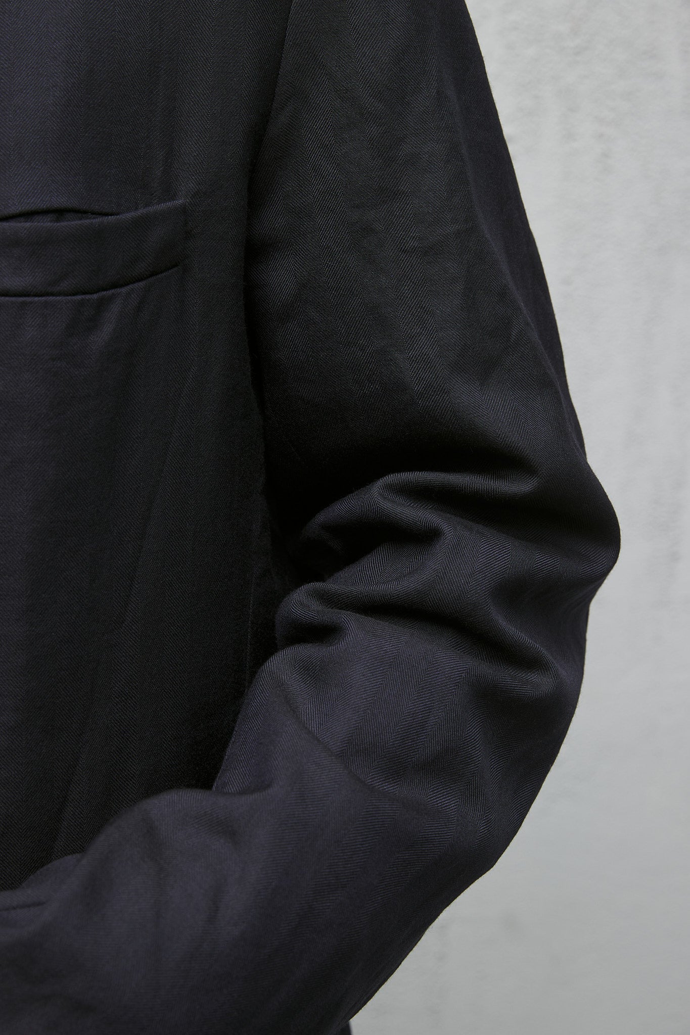 Geoffrey B. Small Men's 4 Button Jacket in Pure Alashan Worsted Cashmere