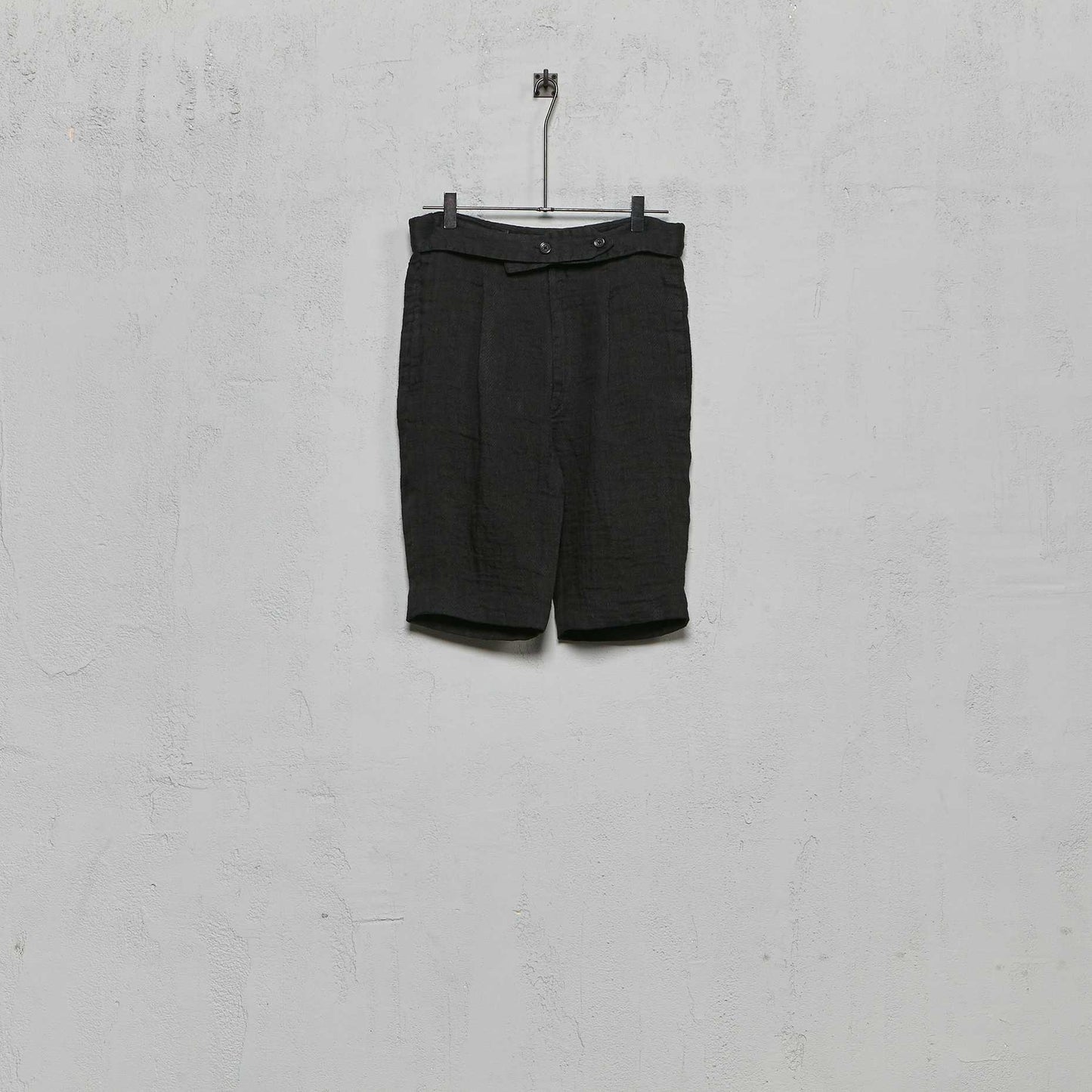 Geoffrey B. Small Men's 1914 German Single Pleat Short Pant in Parisotto Linen Twill