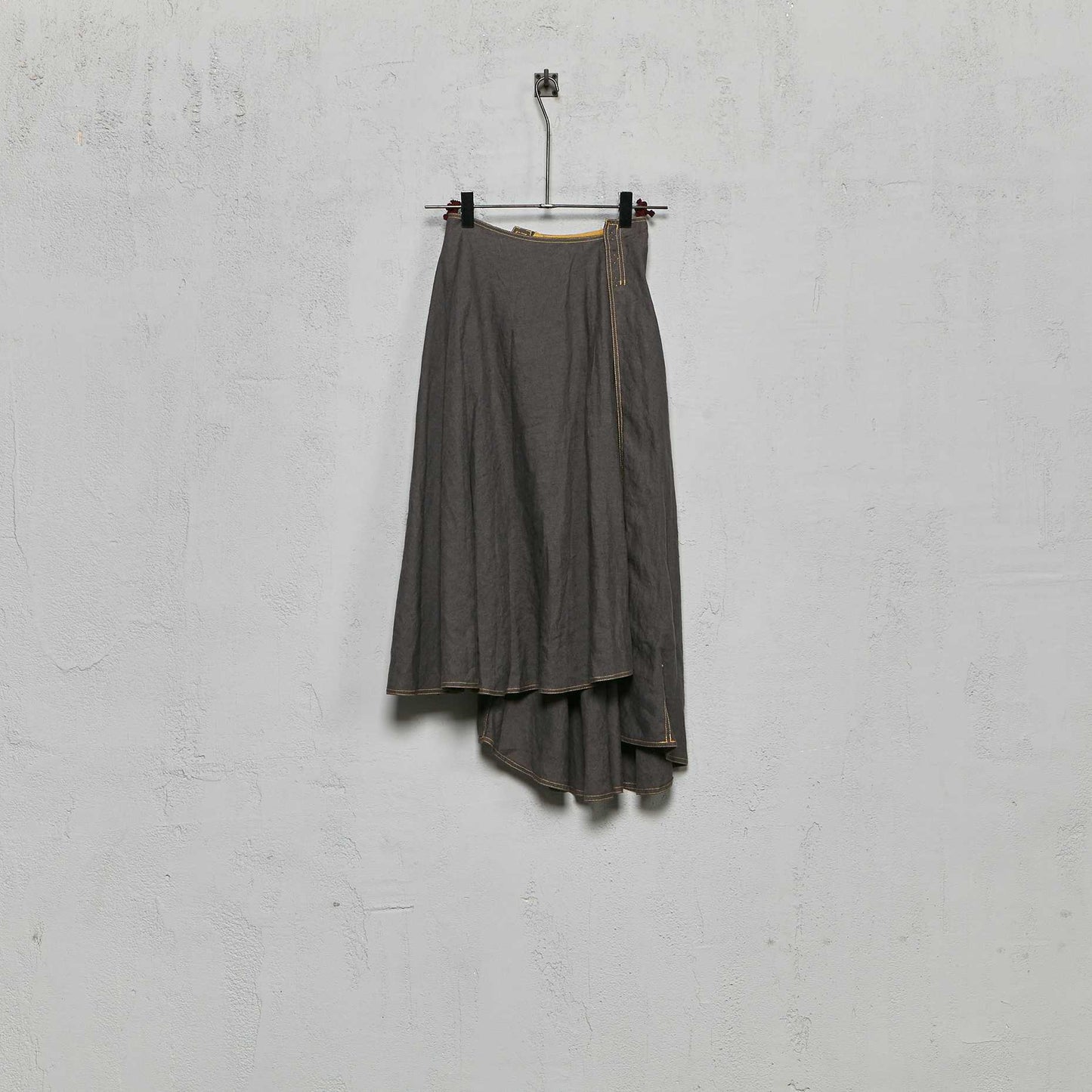 Anecho Women's Deep Pleated Skirt in Linen