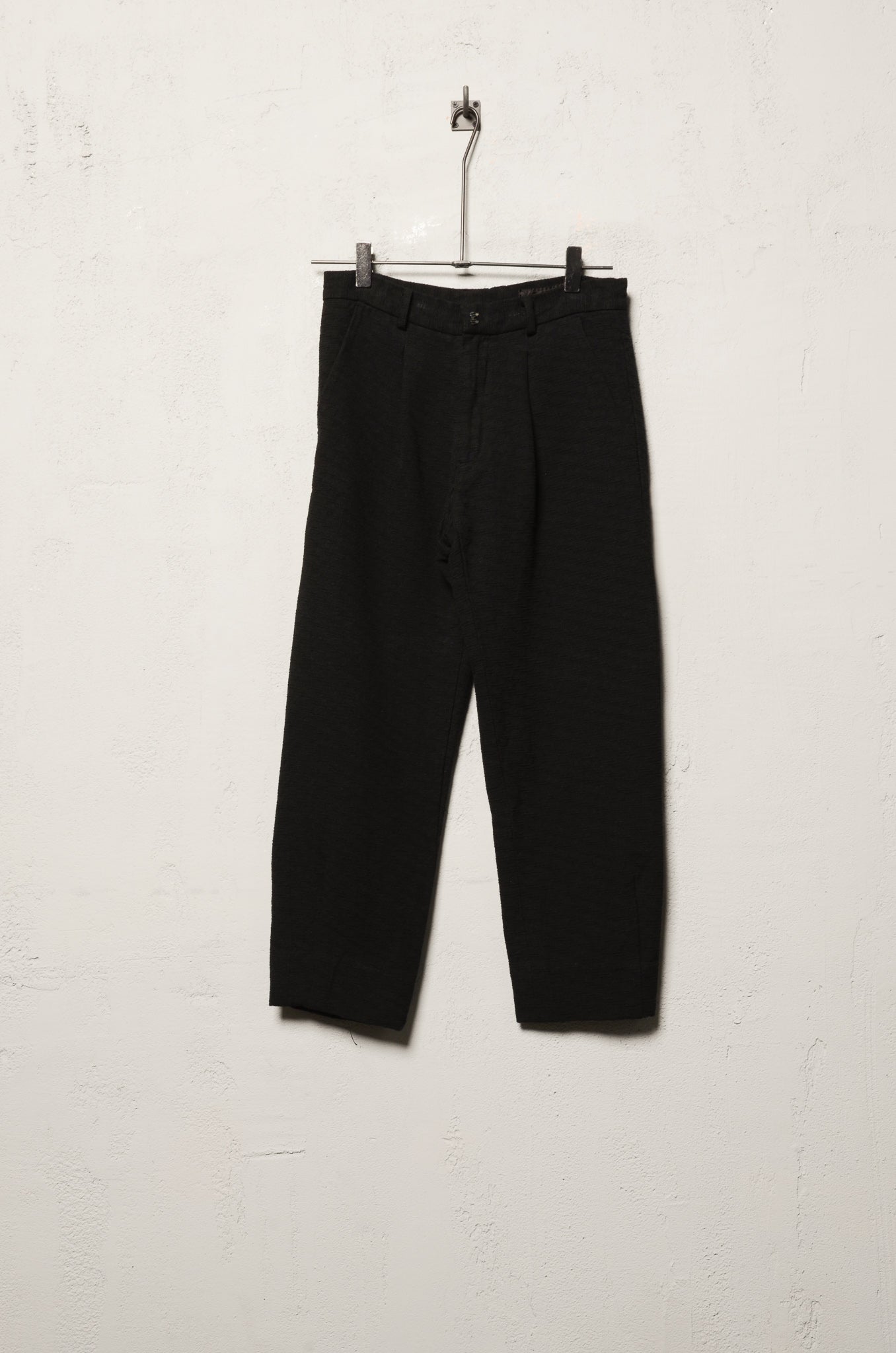 Geoffrey B. Small Men's Dart Bottom Trouser in La Colombina Silk