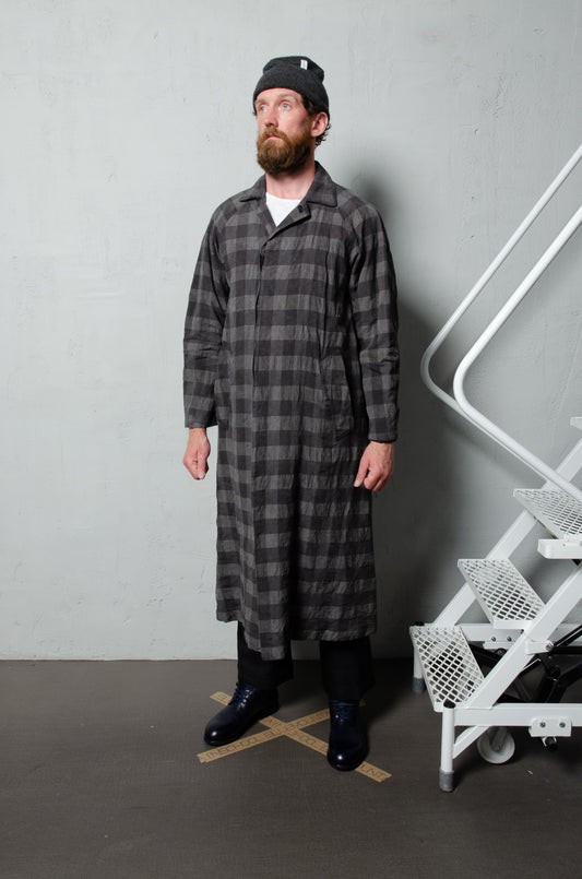 Geoffrey B. Small Men's Oversize Duster Coat in Parisotto 'Drake' Silk and Linen