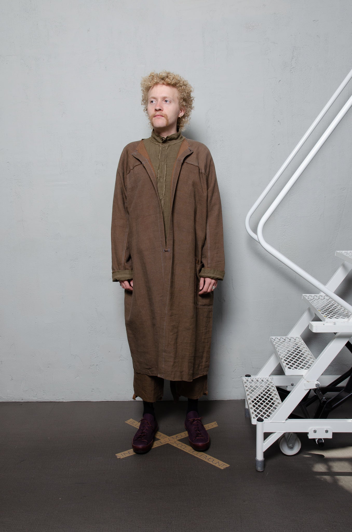 Anecho Men's Overcoat in Silk Linen