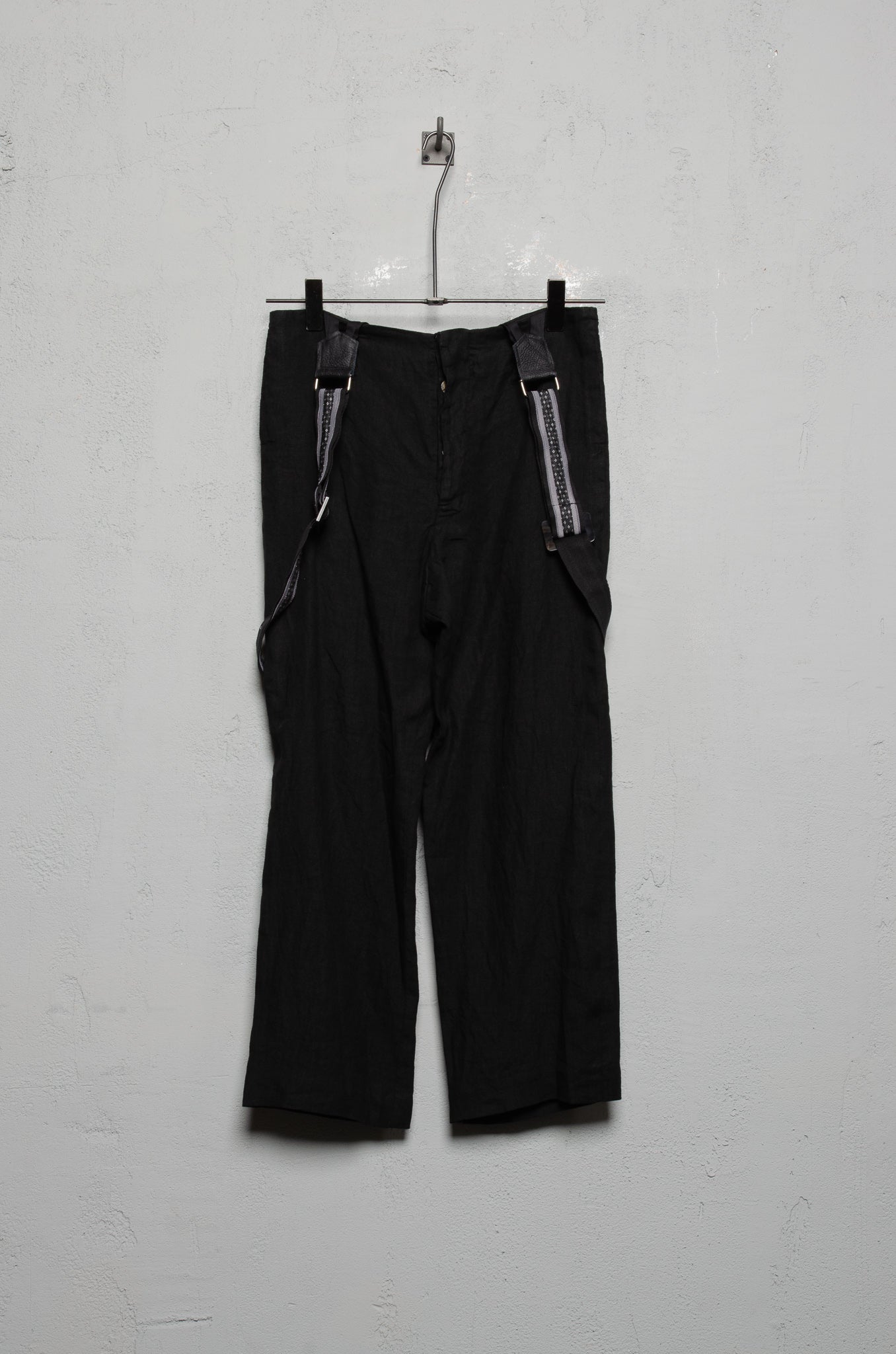 Geoffrey B. Small Women's Relaxed Fit Trouser with Suspender in Varese Hankerchief Linen