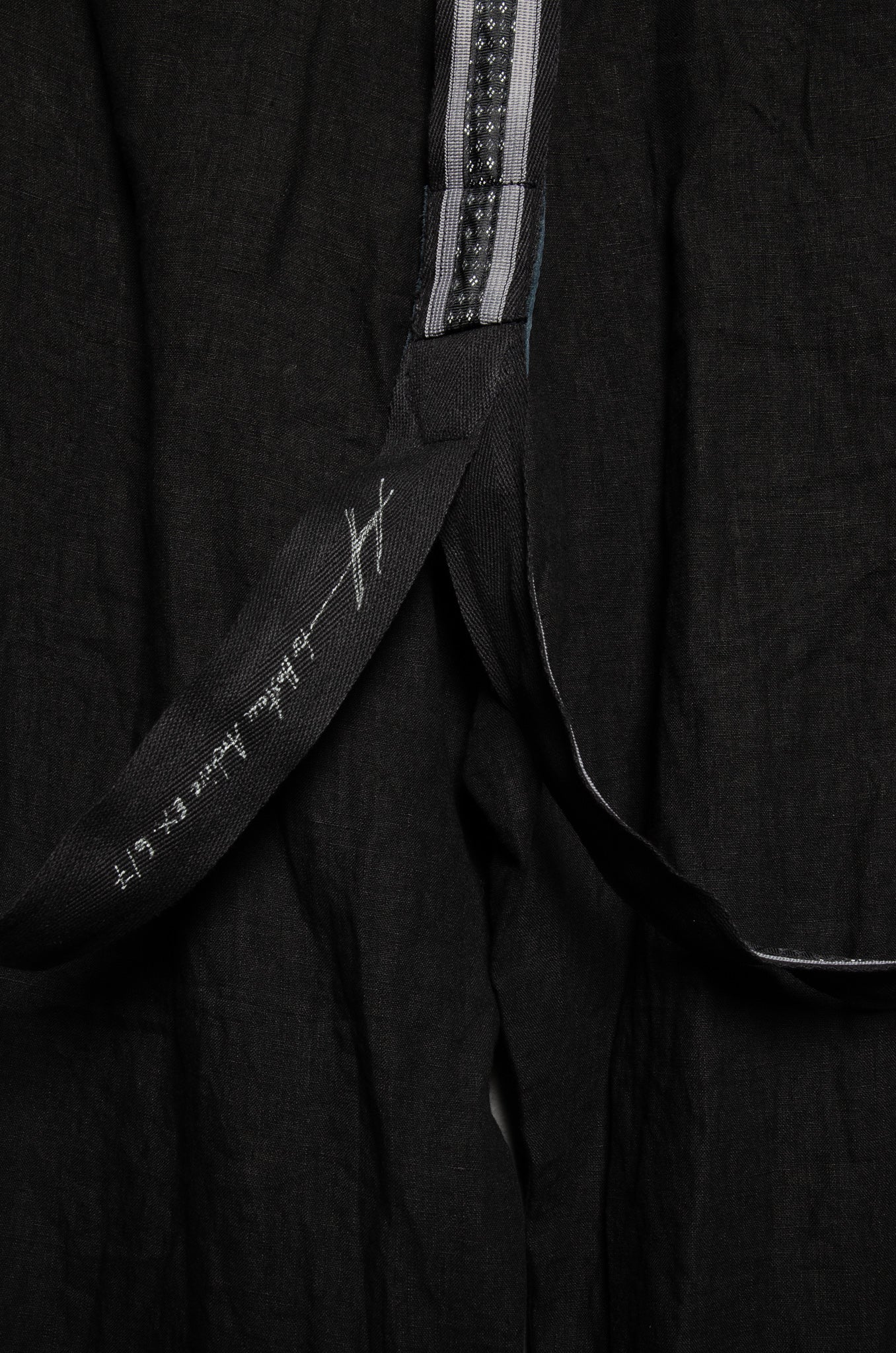 Geoffrey B. Small Women's Relaxed Fit Trouser with Suspender in Varese Hankerchief Linen