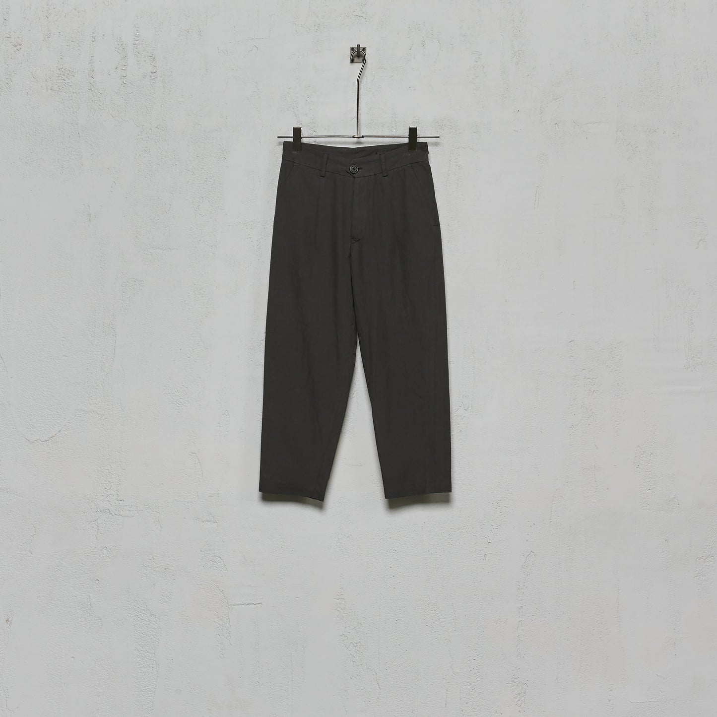 Geoffrey B. Small Women's Narrow Leg Trouser in Parisotto 'York Realtivo' Glen Plaid